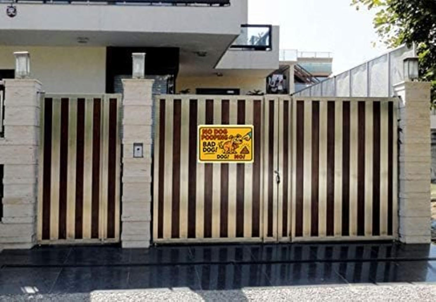 No Dog Pooping Sign – 9x12 Inch Funny Cartoon Metal Yard Sign with Bad Dog Graphic, Rustproof Aluminum, Weatherproof & Windproof, Easy to Clean, Durable Outdoor Warning Sign for Lawn or Fence, Includes Screws & Rope